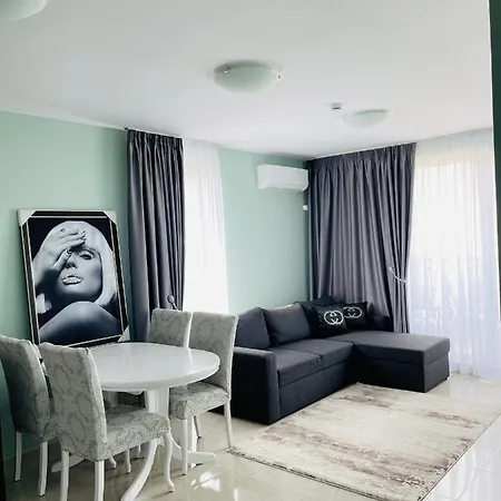 Admiral Plaza Apartment Slantschew brjag